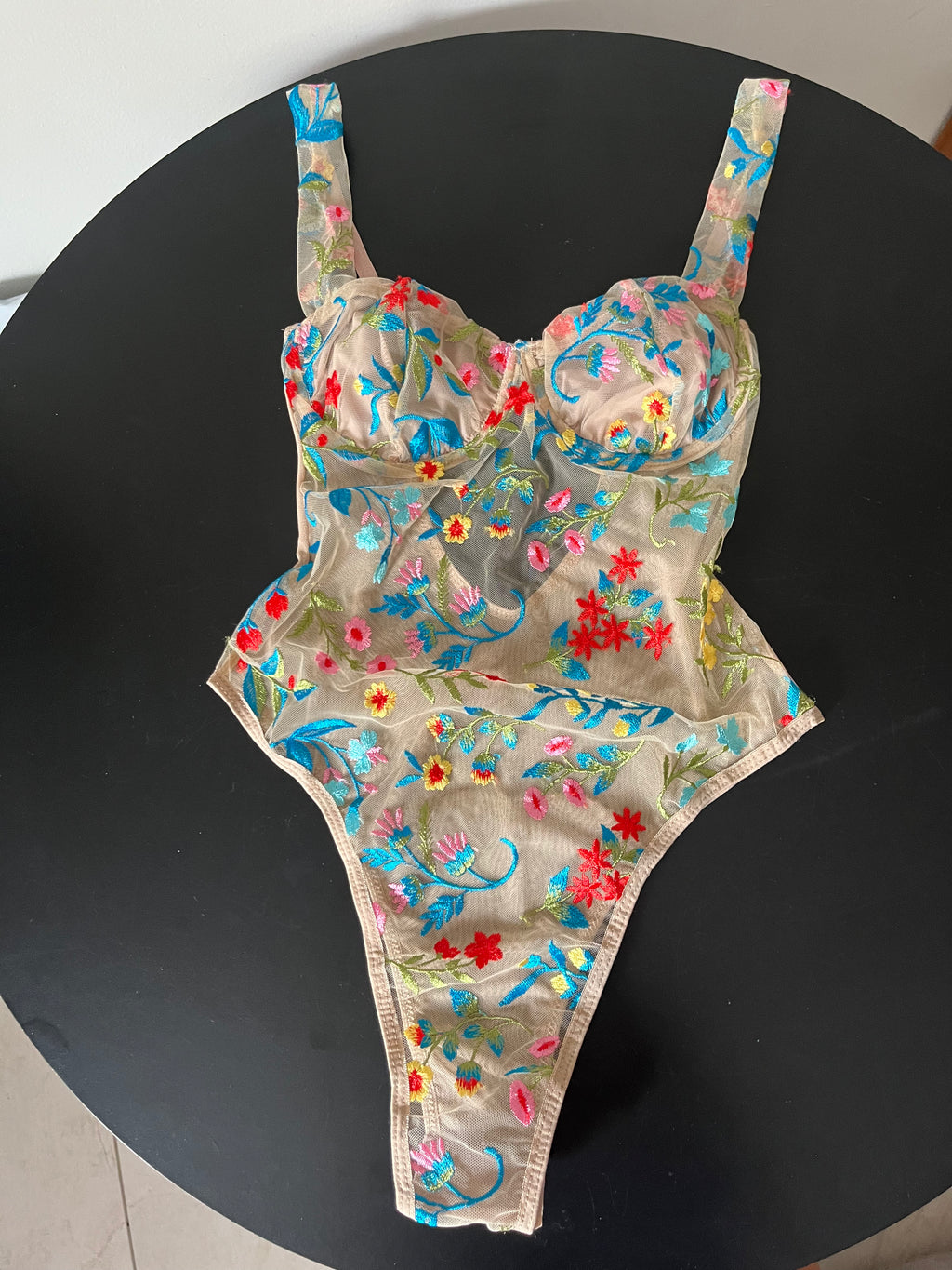 Soleil Noir Lace Bodysuit L’excessive