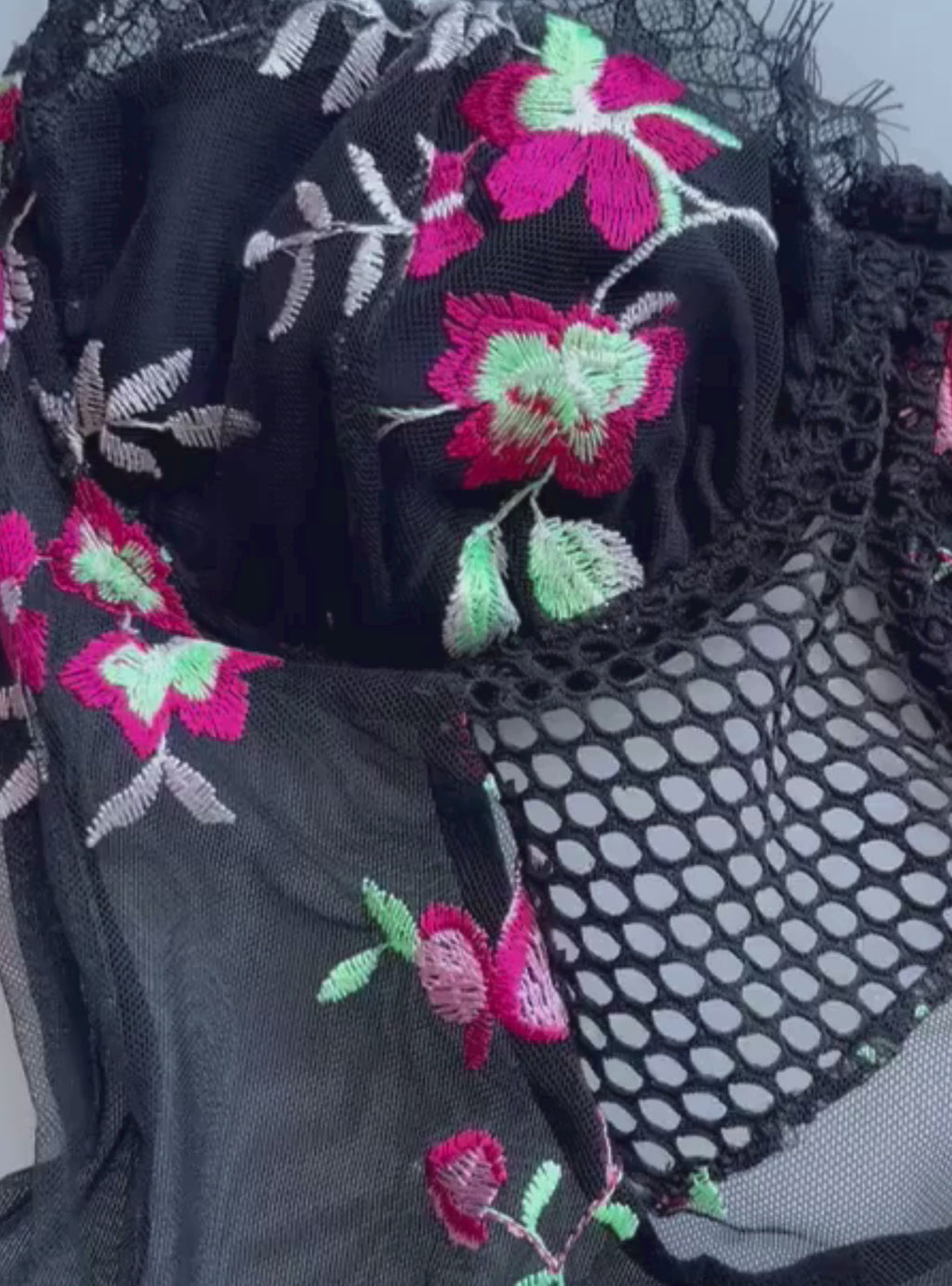 L'excessive Gabbana Fleur Noir Embroidered Bodysuit